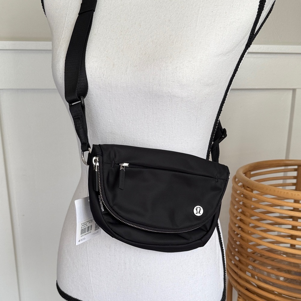 lululemon All Night Festival Bag *Micro